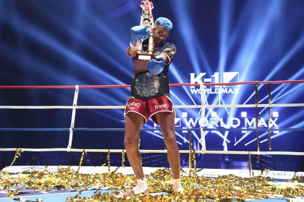 Jonas Júlio Salsicha K-1